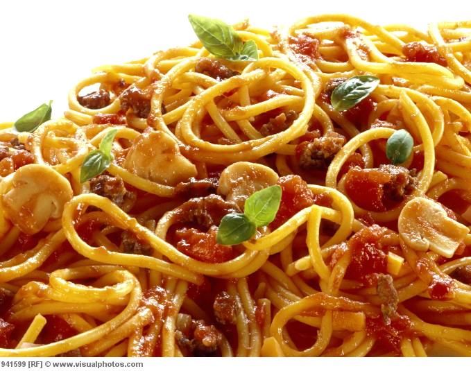 spaghetti_bolognese_with_mushrooms_941599_4