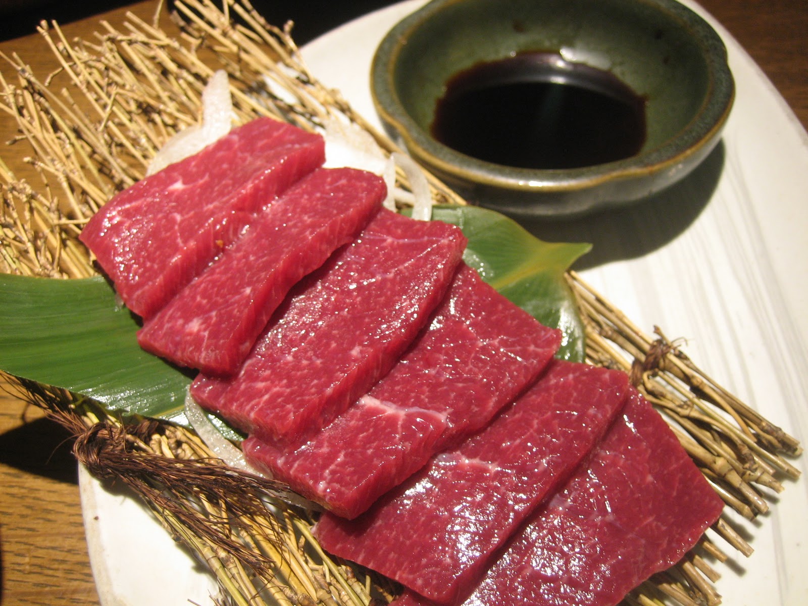 Basasi+-+raw+horse+sashimi